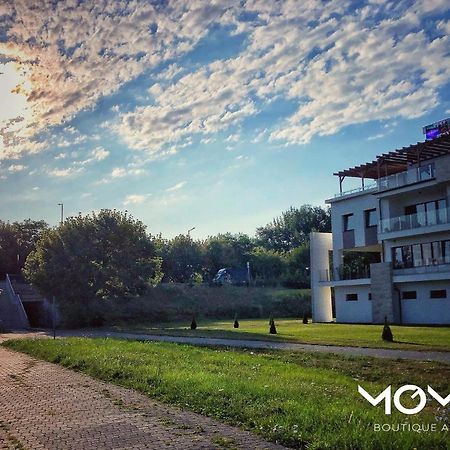 Moment Apartments Szolnok Exterior foto